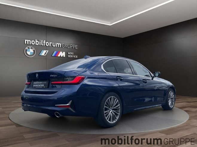 BMW Serie 3 320 i Luxury Line Navi LED HiFi Kamera Bleu Mtallise de 