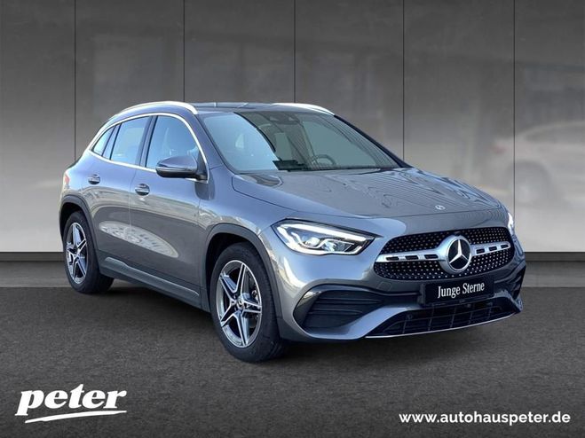 Mercedes Classe GLA classe 180 AMG LED MBUX High End Gris Mtallise de 