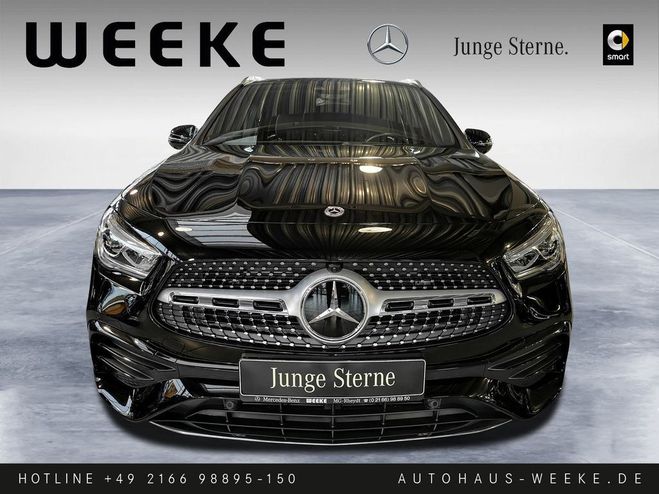Mercedes Classe GLA classe 180 AMG Line DISTRONIC Noir de 