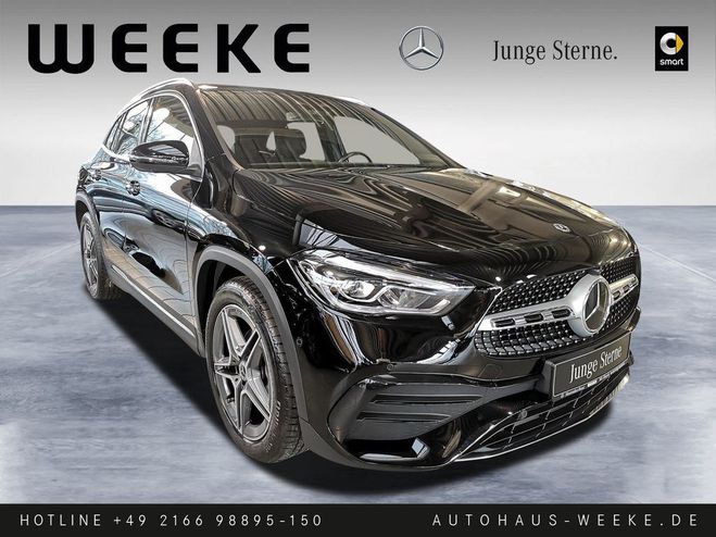 Mercedes Classe GLA classe 180 AMG Line DISTRONIC Noir de 