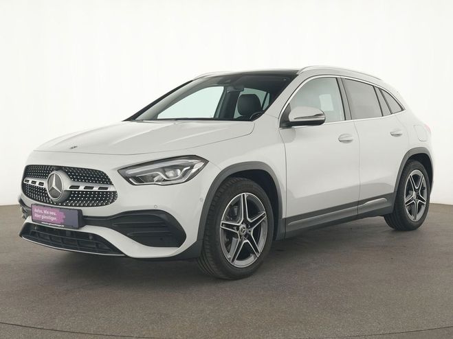 Mercedes Classe GLA classe 250 4M AMG Pano LED Kamera Blanc Mtallise de 