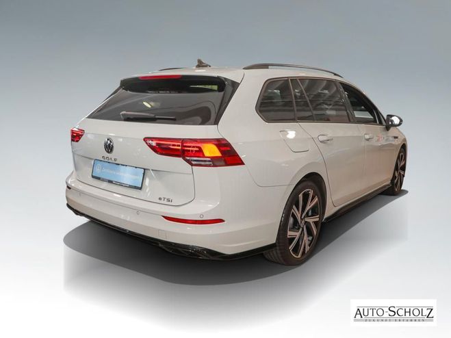 Volkswagen Golf VIII 1,5 eTSI DSG R Line NAVI Blanc de 