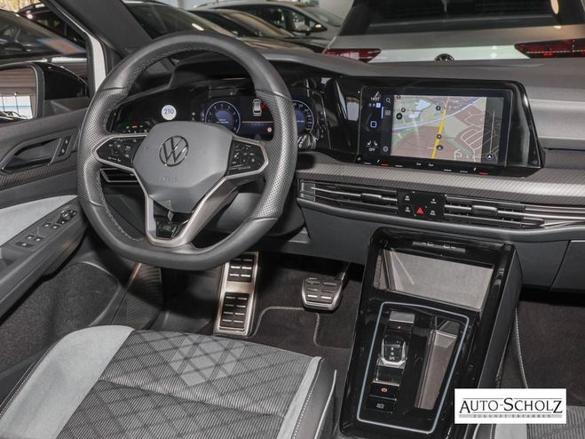 Volkswagen Golf VIII 1,5 eTSI DSG R Line NAVI Blanc de 