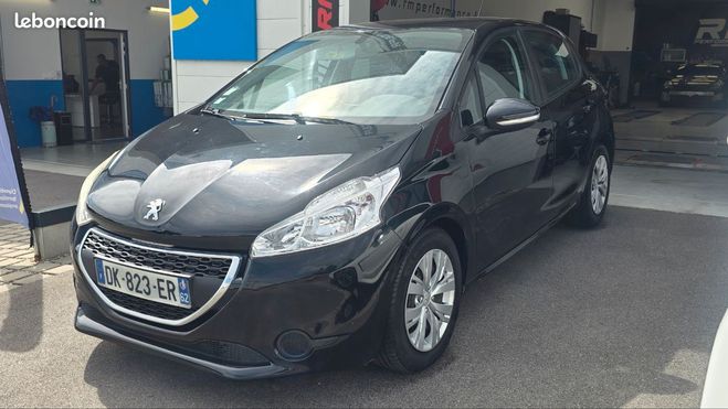 Peugeot 208 1.6 e-HDi 92cv Active 4cv 5p Noir de 2014