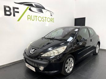  Voir détails -Peugeot 207 1.6 HDi90 Premium Pack 3p à Brest (29)