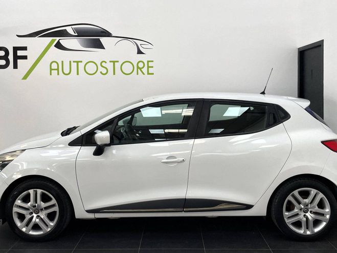 Renault Clio IV (B98) 0.9 TCe 90ch energy Business Ec BLANC de 2016