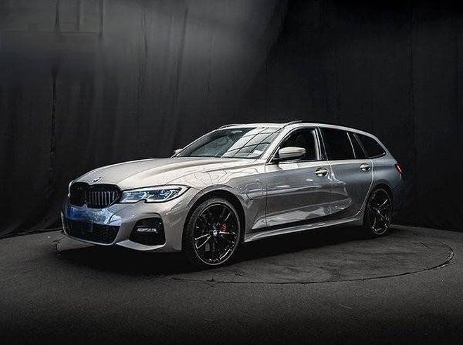 BMW Serie 3 330 e xDrive M Sport PANO LASER 360 HK H OXYDE GRIS II MTALLIQUE de 2021