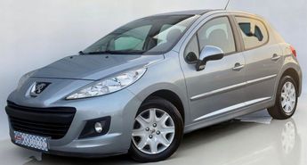  Voir détails -Peugeot 207 1.4 hdi - 70ch (4 cv) BVM5 - 5 Portes -  à Thiers (63)