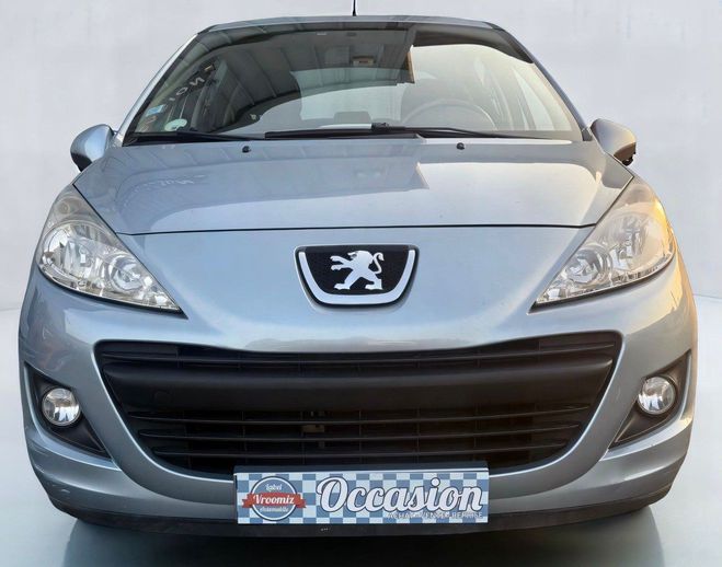 Peugeot 207 1.4 hdi - 70ch (4 cv) BVM5 - 5 Portes -  Bleu Clair de 2011