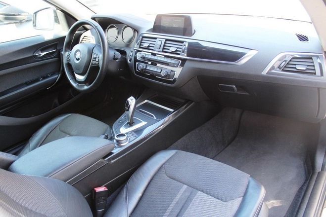 BMW Serie 1 F21 3 PORTES (F21) (2) 118DA 150 LOUNGE  Blanc de 2017