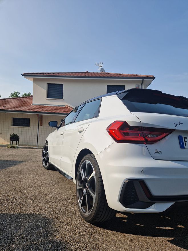 Audi A1 BVA SPORTBACK 30 TFSI 110 ch Blanc  de 2021