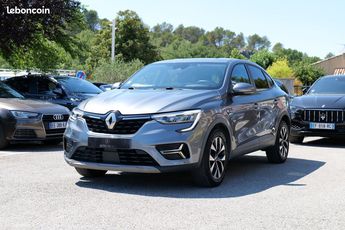  Voir détails -Renault Arkana 1.6 e-tech 145 ch business à Meyreuil (13)