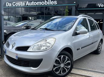  Voir détails -Renault Clio 3 III ESTATE 1.5 DCI 85 Cv CLIMATISATION à Taverny (95)
