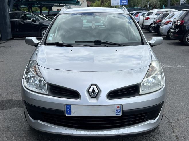 Renault Clio 3 III ESTATE 1.5 DCI 85 Cv CLIMATISATION Gris de 2009