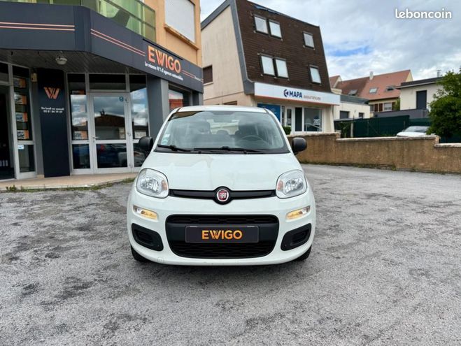 Fiat Panda 1.2 70 POP 4.0 CV DISTRI FAITE Blanc de 2017