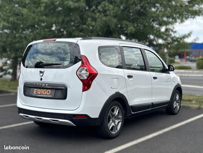 Dacia Lodgy 1.5 BLUEDCI 115CH STEPWAY 7 PLACES ENTRE Blanc de 2022