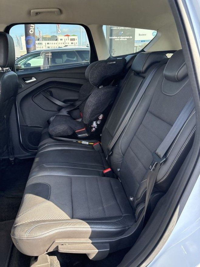 Ford Kuga 2.0 TDCI 163CH FAP TITANIUM 4X4 POWERSHI Blanc de 2013