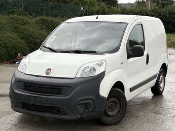  Voir détails -Fiat Fiorino 1.3 Multijet 2019 Faible Km Airco Gps Tv à Grimbergen (18)
