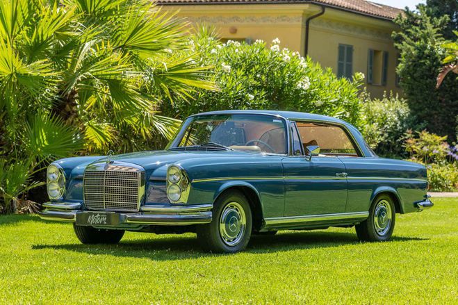 Mercedes 280 SE V8 3.5 Coup type W111  de 1969