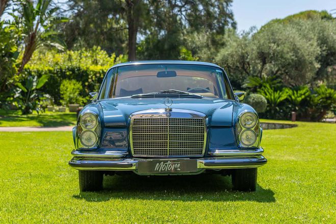 Mercedes 280 SE V8 3.5 Coup type W111  de 1969