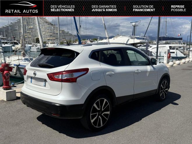 Nissan Qashqai 1.6L DIG-T 163ch Connect Edition Blanc mtallis de 2015