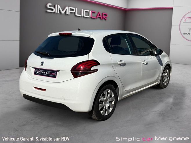 Peugeot 208 PureTech 68ch BVM5 Like DISTRIBUTION FAI Blanc de 2018