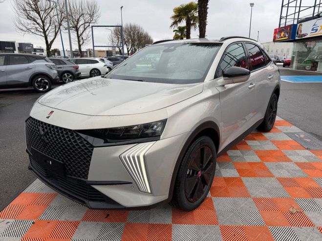 Citroen DS 7 CROSSBACK DS7 BlueHDi 130 EAT8 PERFORM Gris Clair de 2024