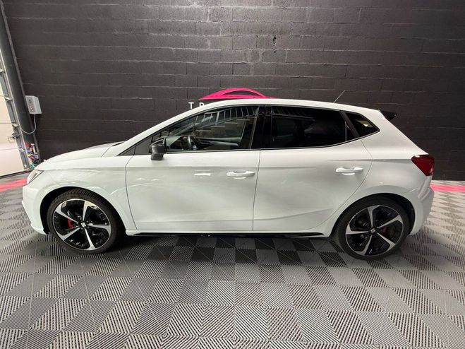 Seat Ibiza 1.5 TSI 150 ch S/S ACT DSG7 FR Blanc de 2022