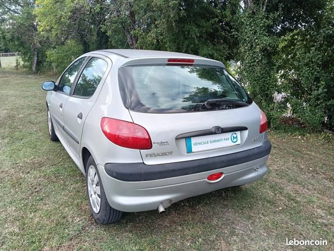 Peugeot 206 1.4 XT BA 5p Garantie 12 mois Gris de 2002