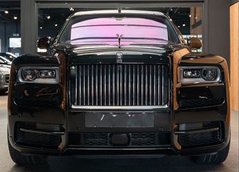  Voir détails -Rolls royce Cullinan V12 6.75 Bi-Turbo 600ch Black Badge à Saint-Patrice (37)