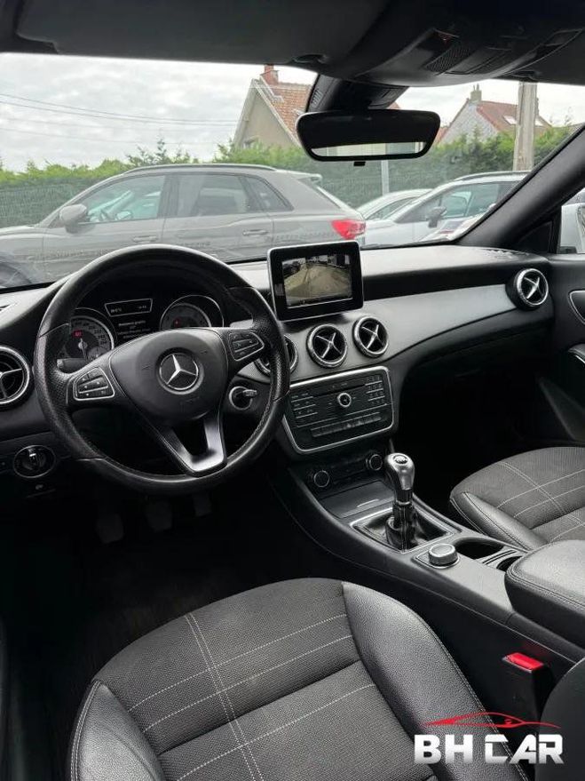 Mercedes Classe CLA Classe 200 CDI 136 SENSATION Gris de 2016