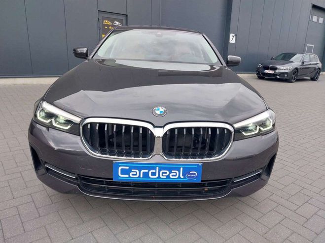 BMW Serie 5 518 dA -ATTACHE-REMORQUE-GPS-CARPLAY-TOI Noir Mtallis de 
