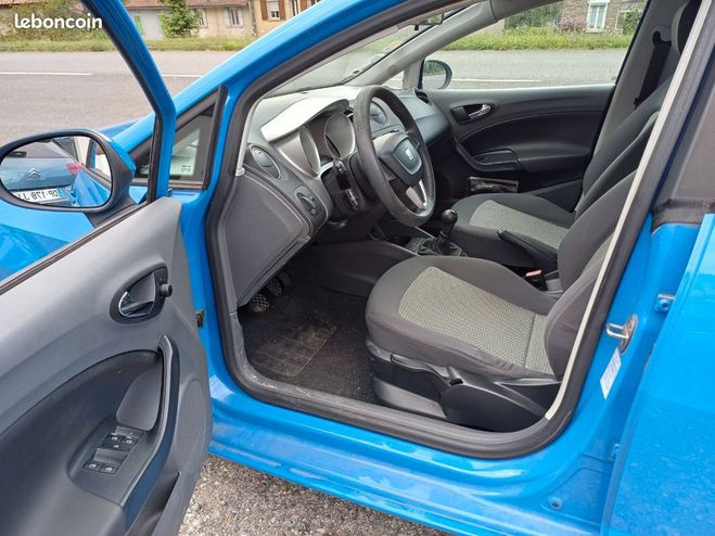 Seat Ibiza 1.4 TDI 75cv reference Bleu de 2009