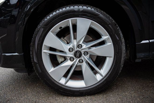 Audi Q2 35 TFSI 150ch S line S tronic 7 NOIR de 2021