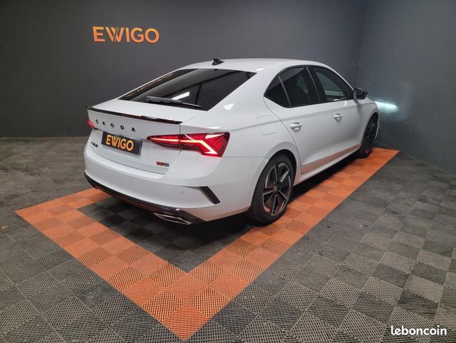 Skoda Octavia 2.0 TDI 200ch RS 4X4 DSG7 1ERE MAIN Blanc de 2022