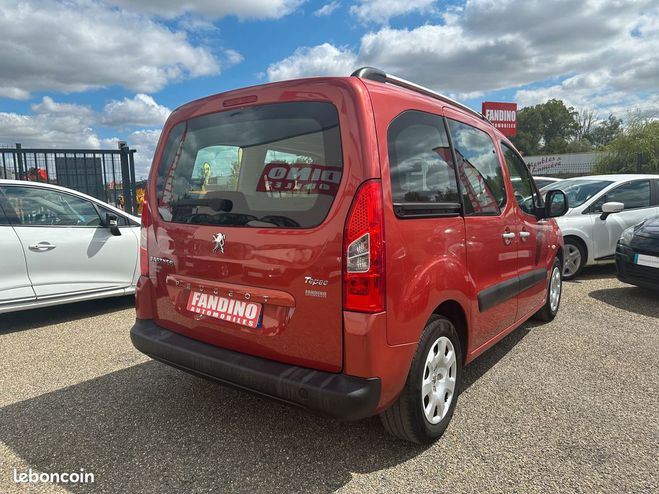 Peugeot Partner Tepee 1.6 Hdi 75Ch Active Orange de 2012