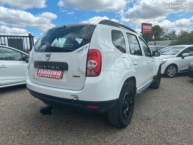 Dacia Duster 1.5 Dci 110Ch Laureate 4X4 Blanc de 2013