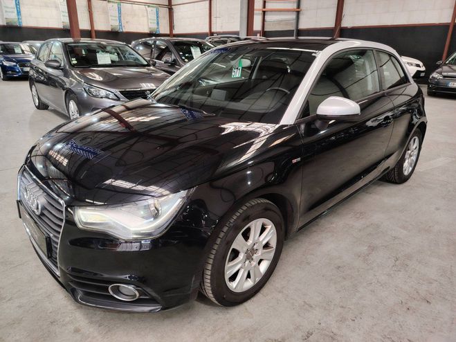 Audi A1 1.6 TDI 90ch FAP S line NOIR de 2012