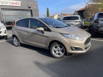  Voir détails -Ford Fiesta (6) 5P 1.25 82ch Edition à Issoire (63)