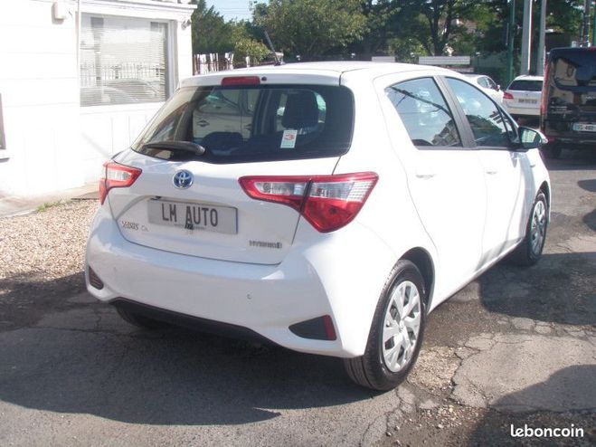 Toyota Yaris (3) HYBRID 100H DYNAMIC 5P Blanc de 2018