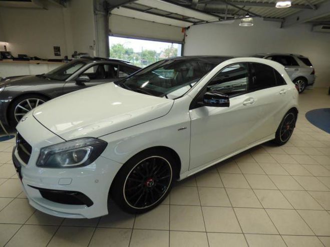 Mercedes Classe A 250 211 ch BlueEFFICIENCY Sport AMG 7-G  Blanc de 2014