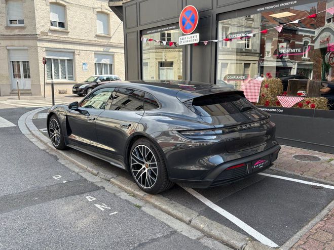 Porsche Taycan 476 SPORT TURISMO Gris de 2022