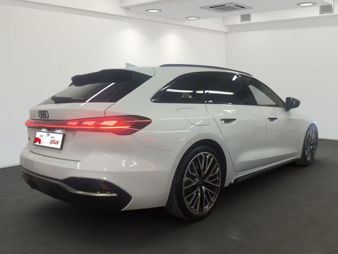 Audi A5 AVANT TDI Hybride 204 ch S tronic 7 Quat Blanc de 2024