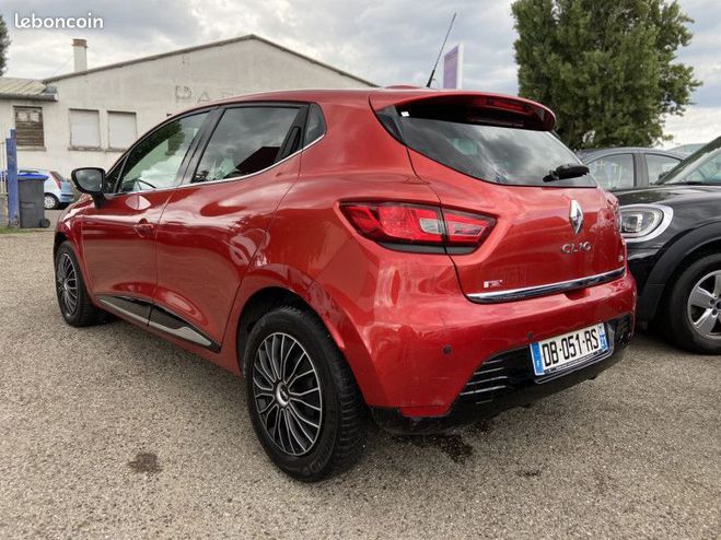 Renault Clio IV 0.9 TCE 90CH ENERGY DYNAMIQUE ECO Rouge de 2013