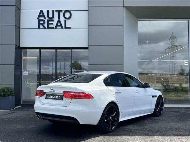 Jaguar XE 2.0 D - 180 ch BVA R-Sport Fuji White de 2015