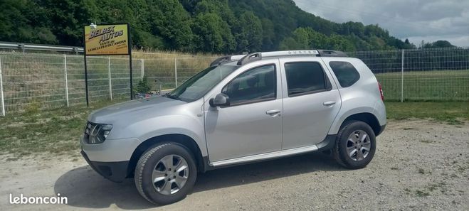 Dacia Duster 4X4 110 CV 1ere MAIN (belex auto A YOLET Gris de 2014