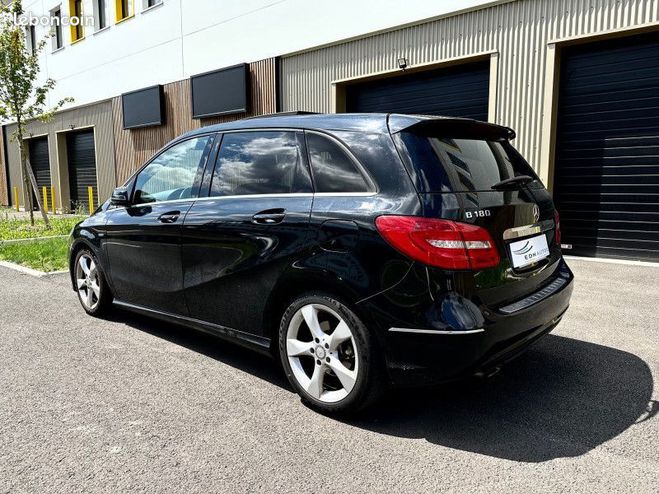 Mercedes Classe B 180 SPORT 122CH GRATUITE Noir de 2012