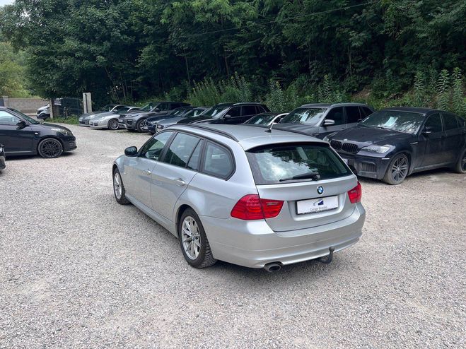 BMW Serie 3 (E91) 320d 2.0d 184cv Touring BVA Gris de 2012