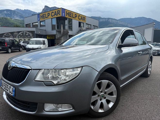 Skoda Superb 2.0 TDI140 ELEGANCE FAP Gris F de 2009