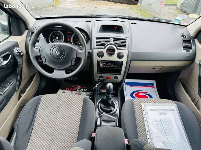 Renault Megane 1.6 Authentique Beige de 2005